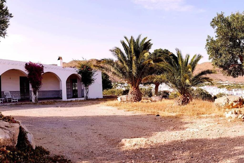 Nijar Has Been Described As One Of The Most Picturesque Towns In The Whole Of Spain. A Visit To Nijar Guarantees The Traveller A Flavour Of The 'Real' Andalusia Without The Need To Overspend On The Trip. Villa Buitenkant foto